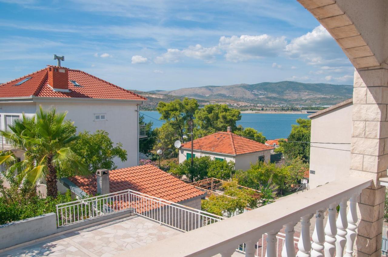 Villa Mia Трогир Екстериор снимка