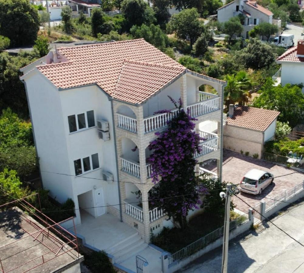 Villa Mia Трогир Екстериор снимка